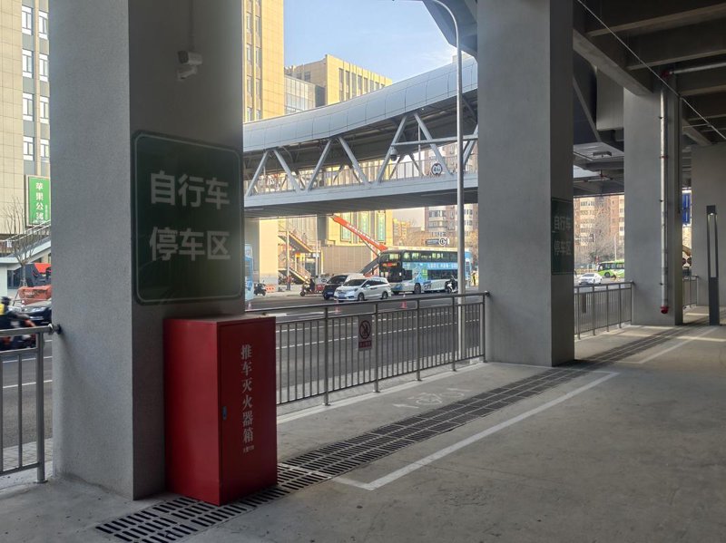 公交枢纽运营